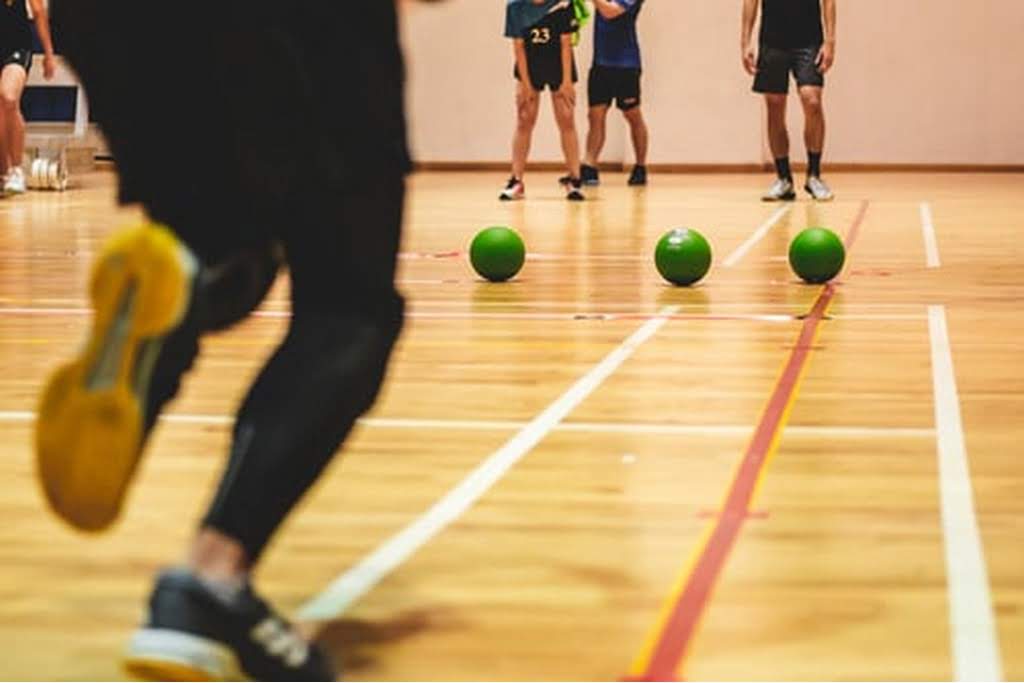 kids playing dodge ball