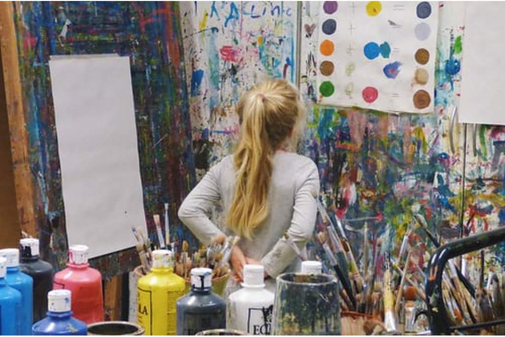 girl planning her painting