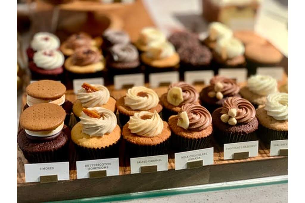 cupcakes on display