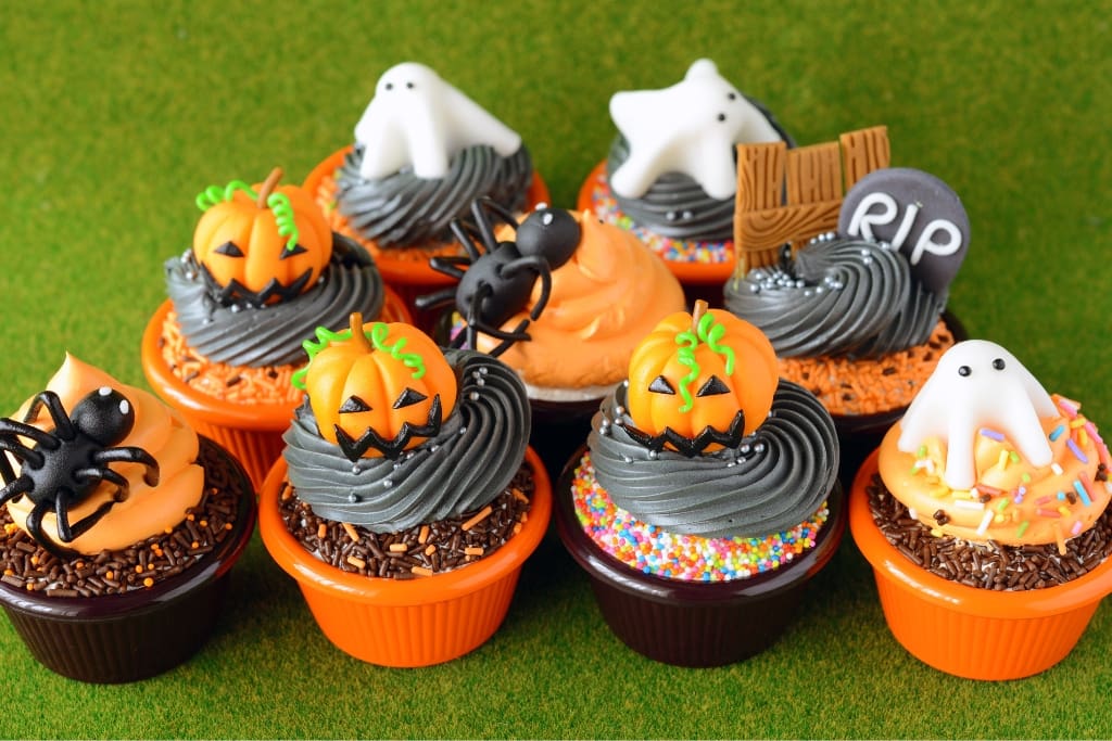 halloween cupcakes